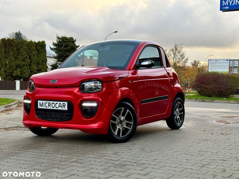 Microcar DUE - 18