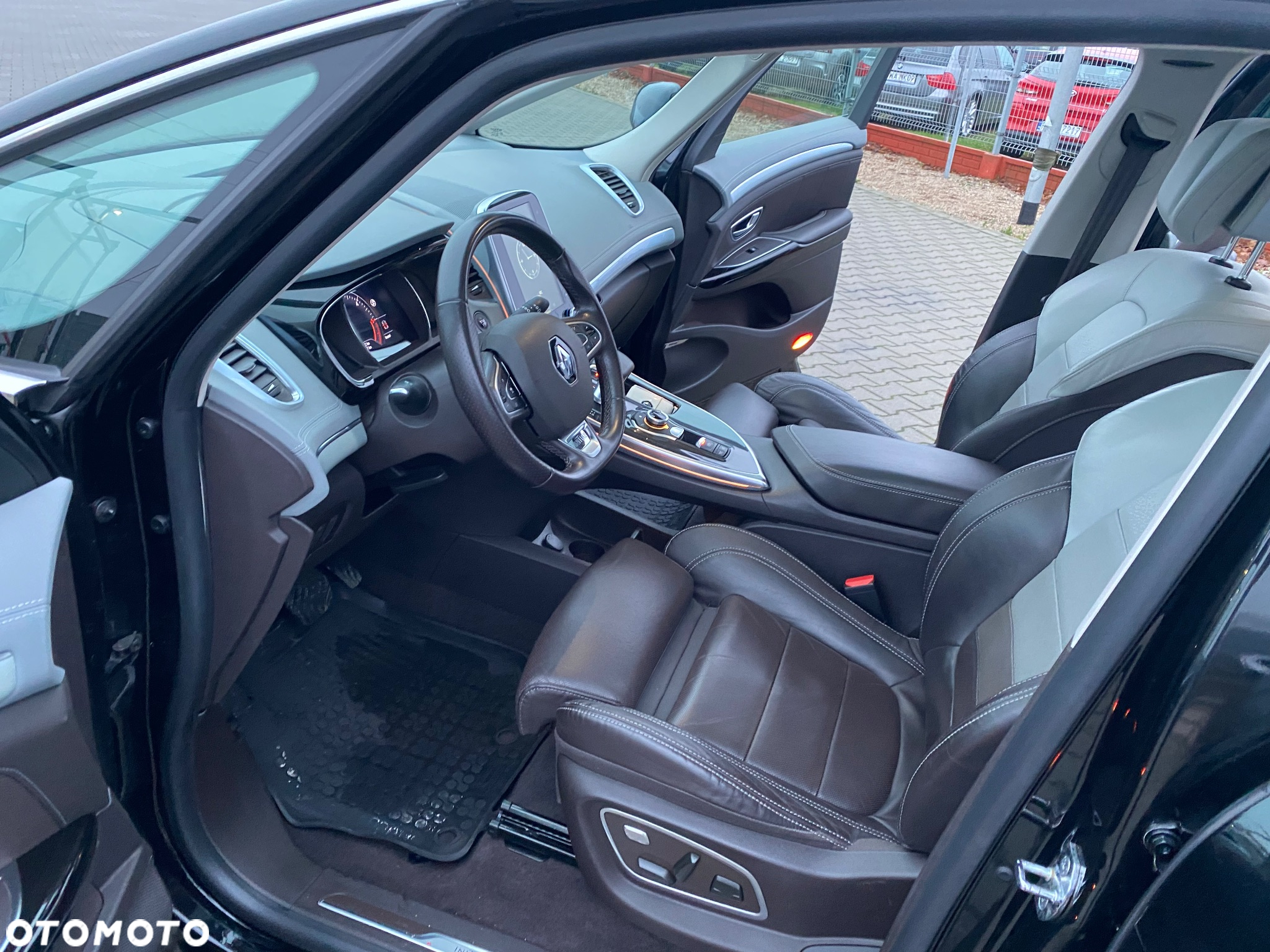 Renault Espace BLUE dCi 200 EDC INITIALE PARIS - 6
