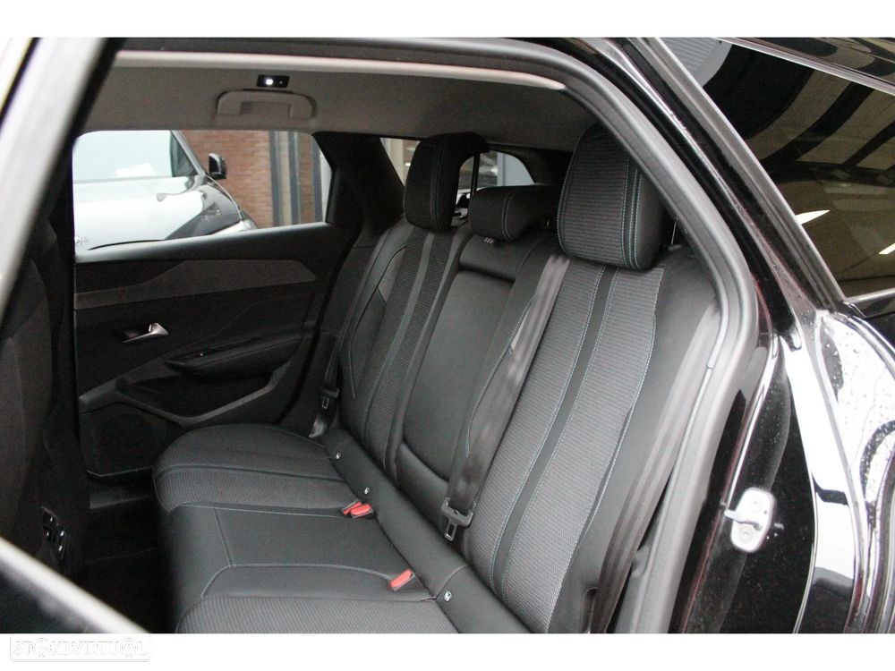 Peugeot 308 PureTech 130 EAT8 Allure - 6