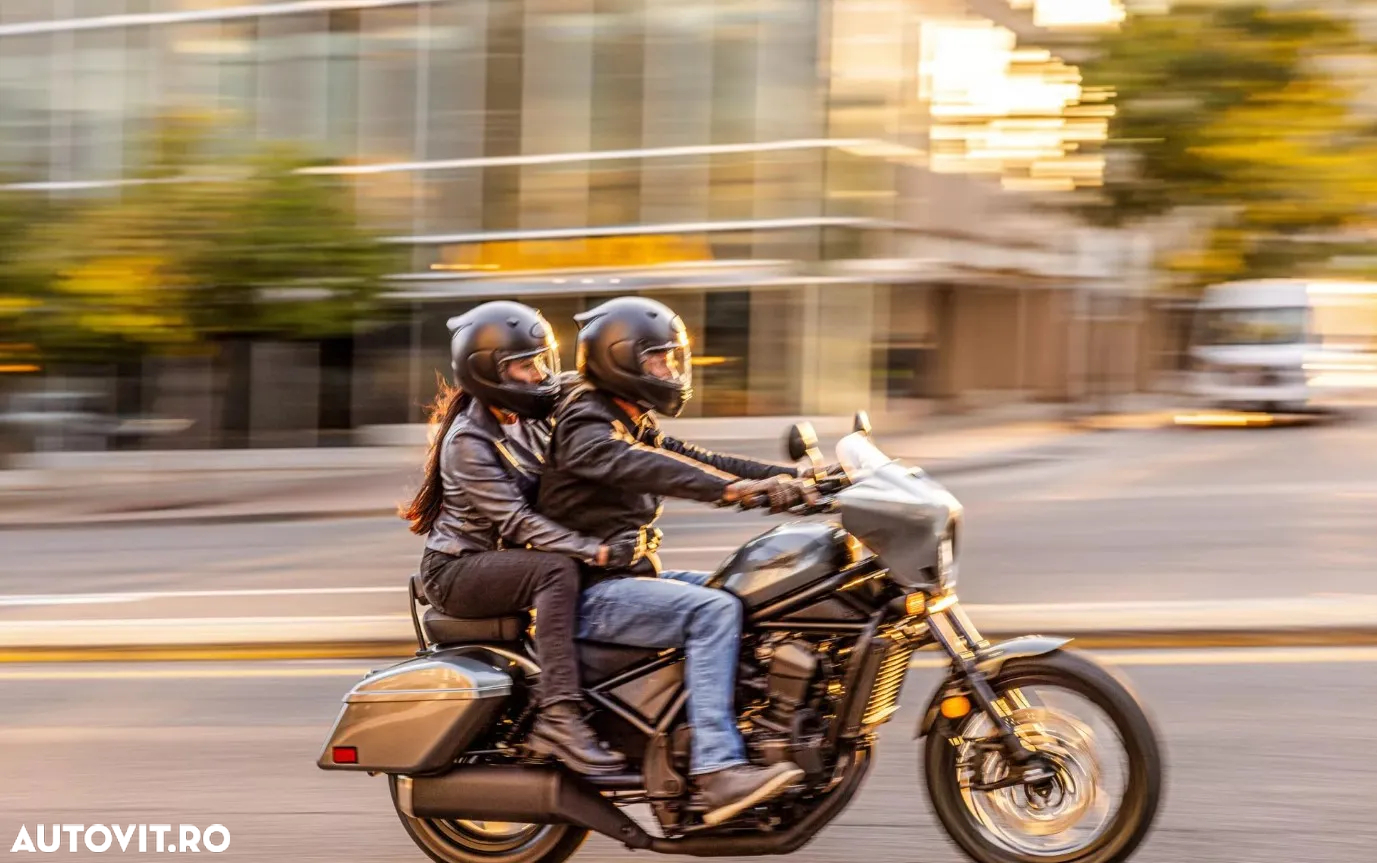 Honda Rebel 1100T - 2