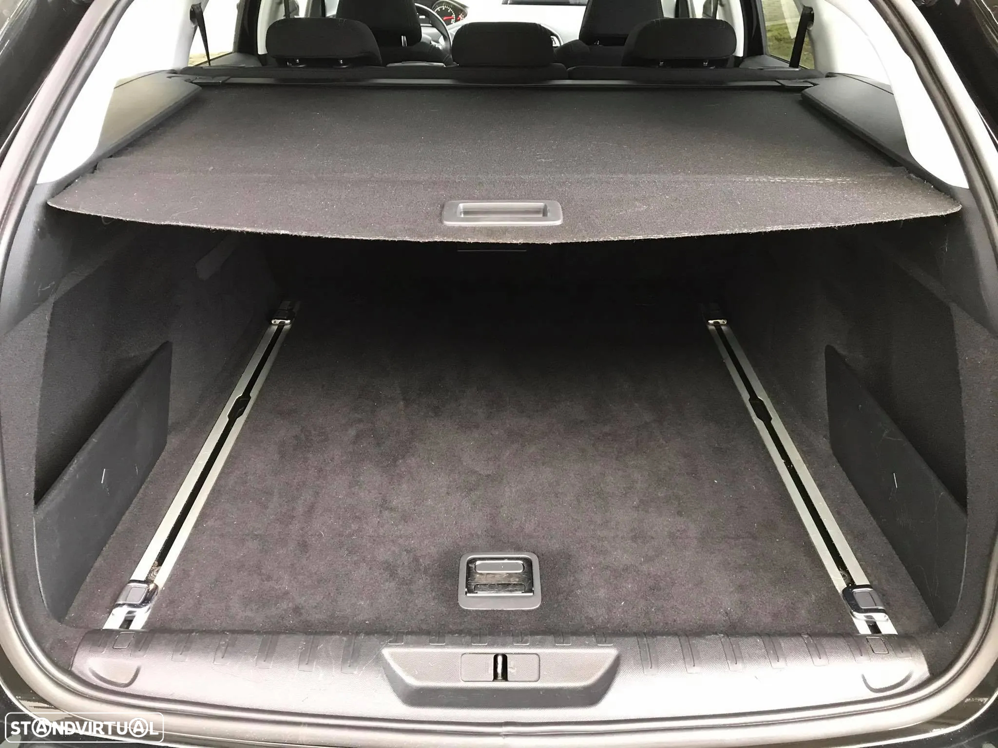Peugeot 308 SW 1.6 BlueHDi Style - 13