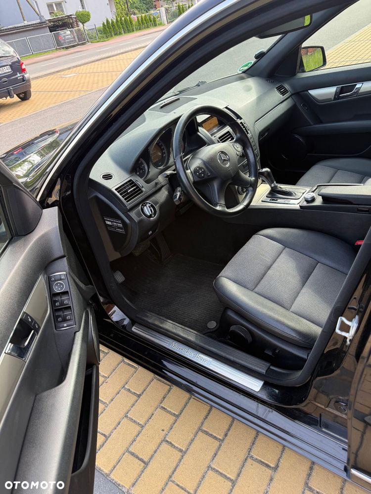 Mercedes-Benz Klasa C 200 CDI DPF Automatik BlueEFFICIENCY SPORT EDITION - 13