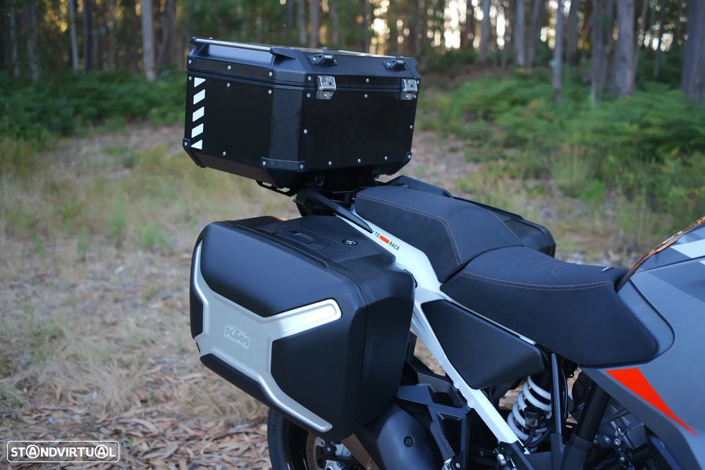 KTM 1290 Super Adventure S - 11