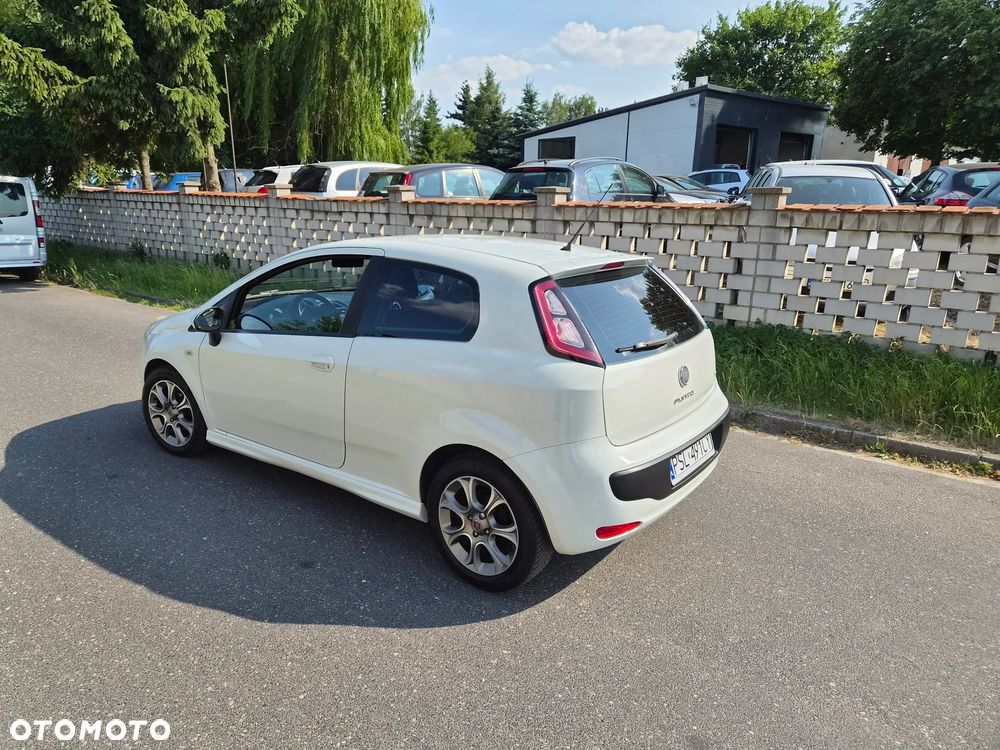 Fiat Punto Evo 1.4 16V Multiair Racing Start&Stop - 11