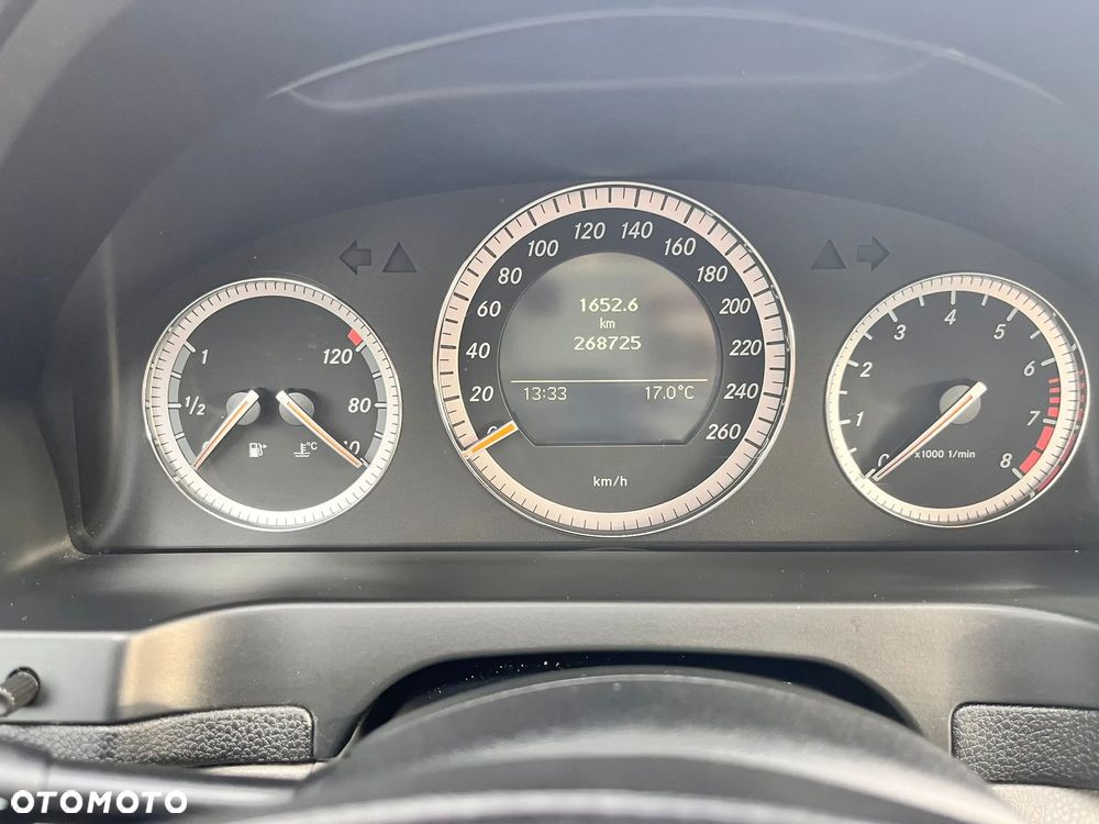 Mercedes-Benz Klasa C 200 Kompressor Classic - 13