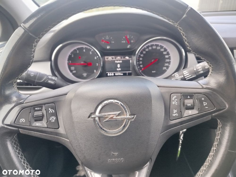 Opel Astra - 9