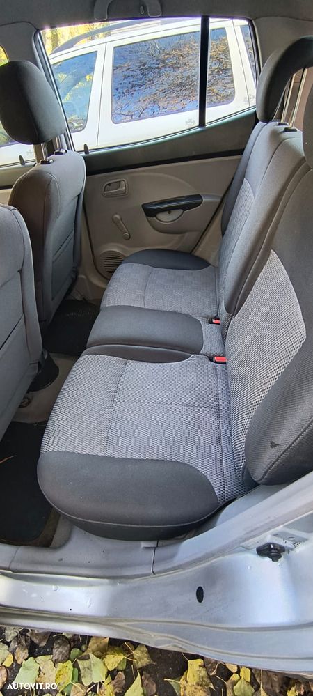 Kia Picanto 1.1 LX - 6