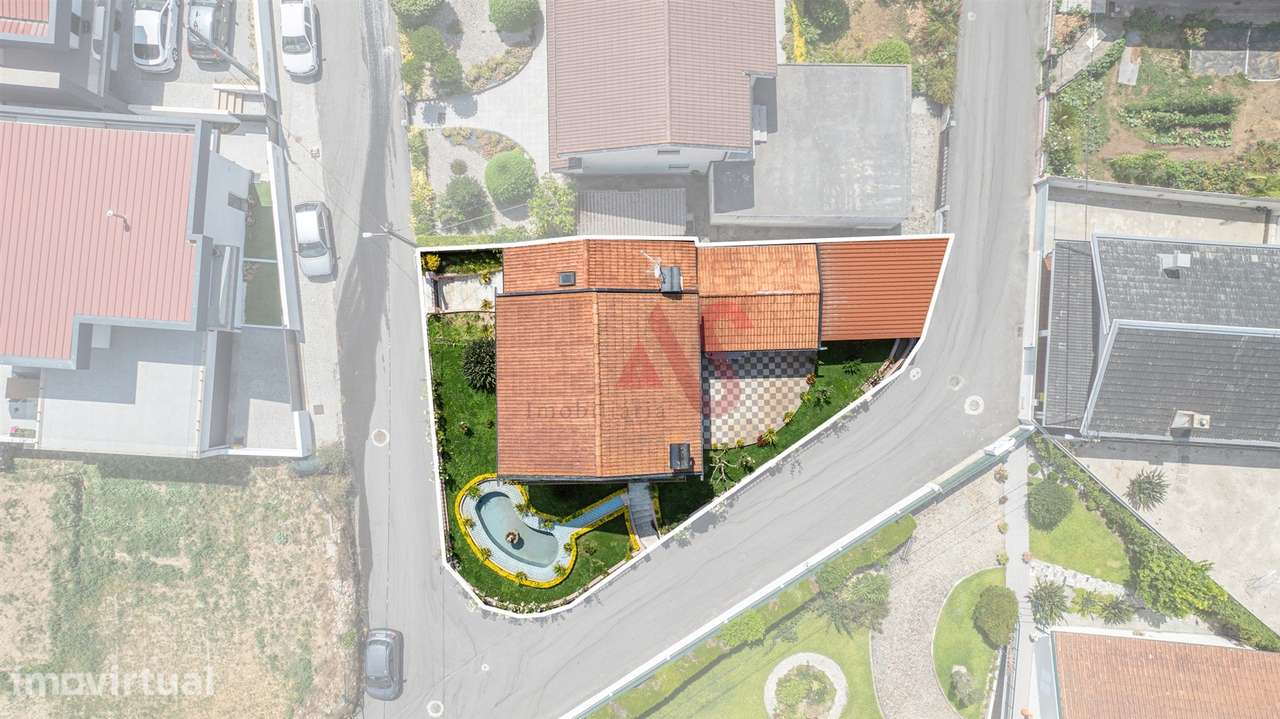 Moradia Individual T3 com Jardim - Margaride, Centro de Felgueiras - Grande imagem: 2/29