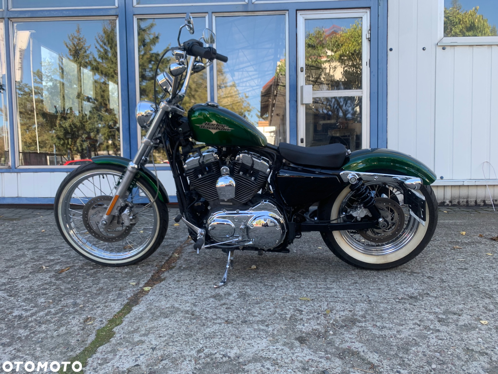 Harley-Davidson Sportster Seventy-Two - 2