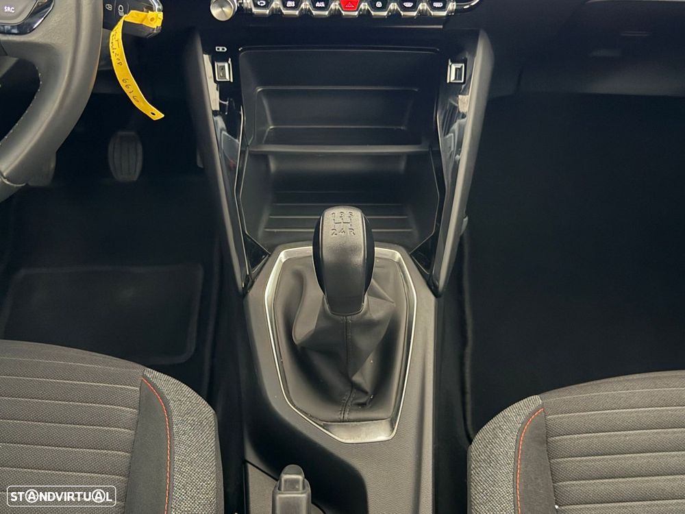 Peugeot 208 1.2 PureTech Active Pack - 24