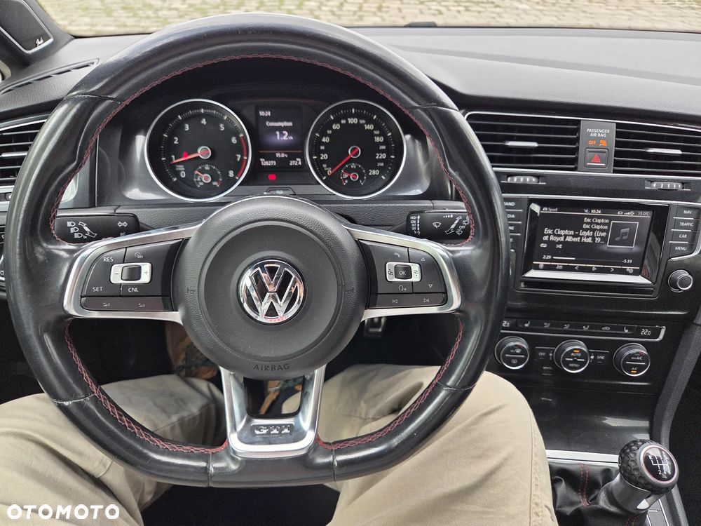 Volkswagen Golf GTI BlueMotion Technology - 16