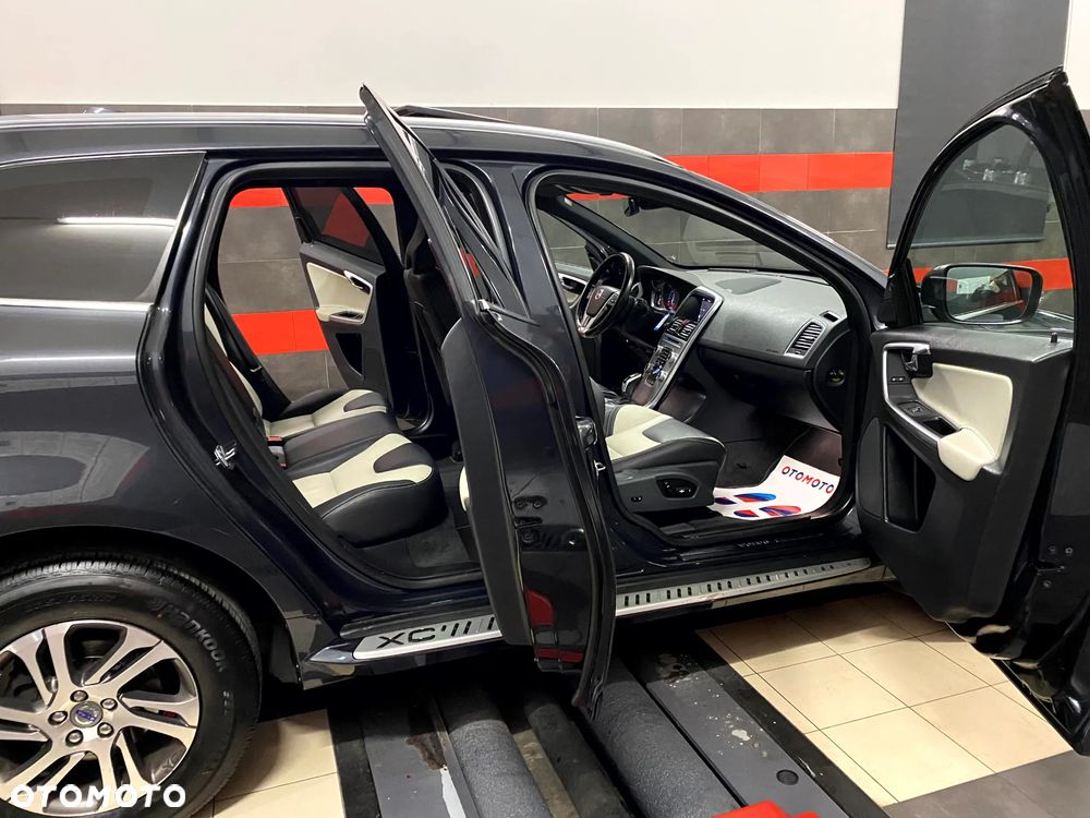 Volvo XC 60 D4 Geartronic Summum - 27