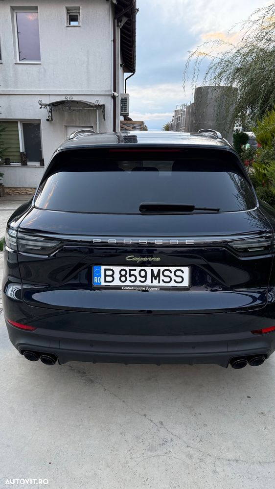 Porsche Cayenne E-Hybrid - 6