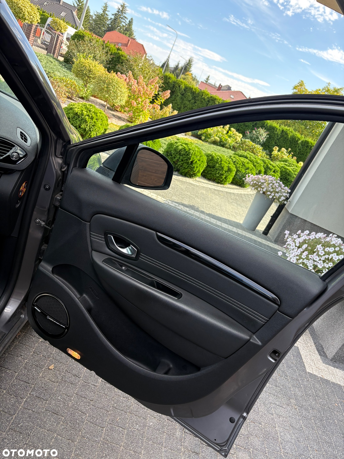 Renault Scenic 1.5 dCi Bose EDition EDC - 29