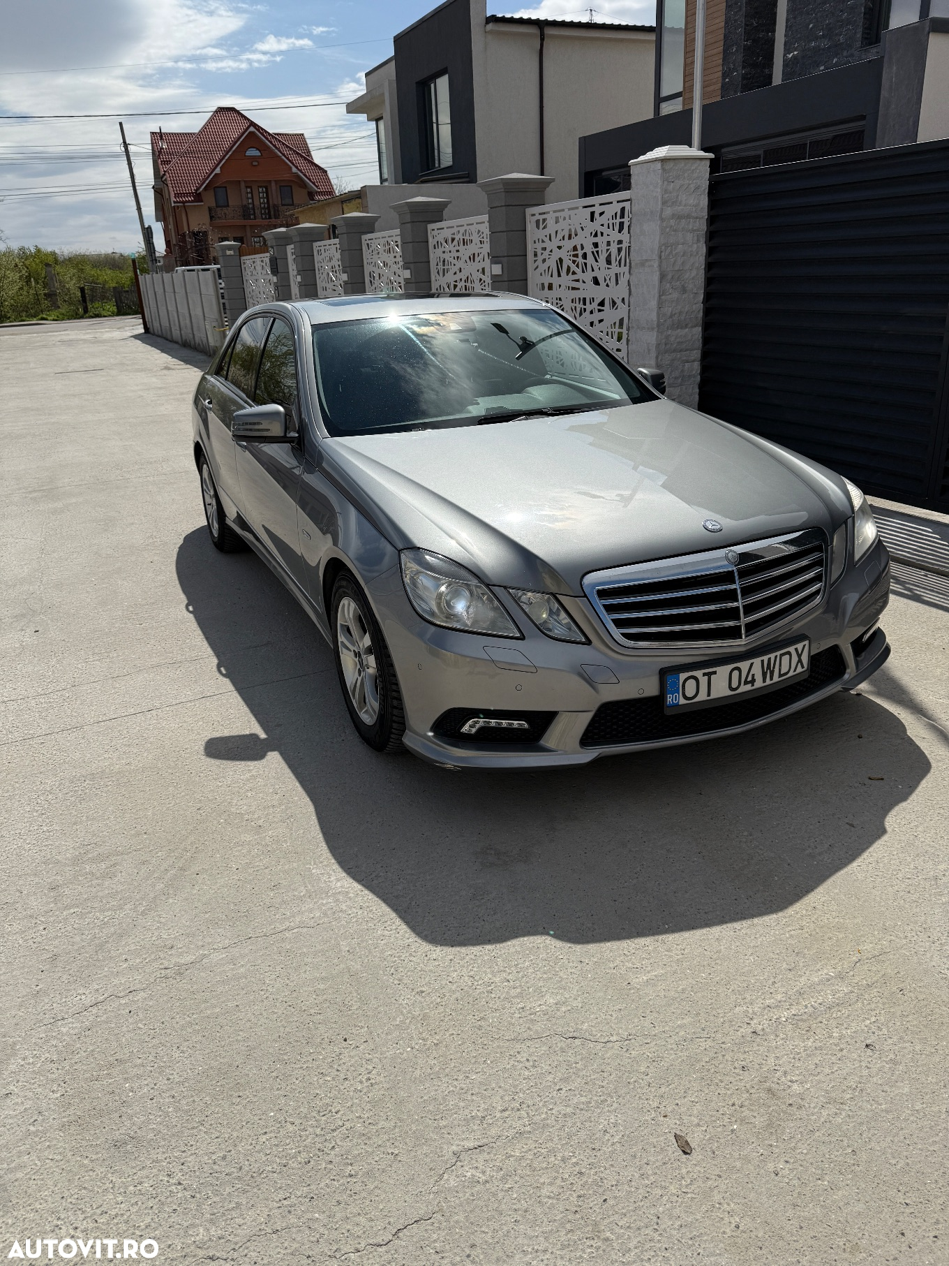 Mercedes-Benz E 300 CDI BlueEfficiency Aut. - 13