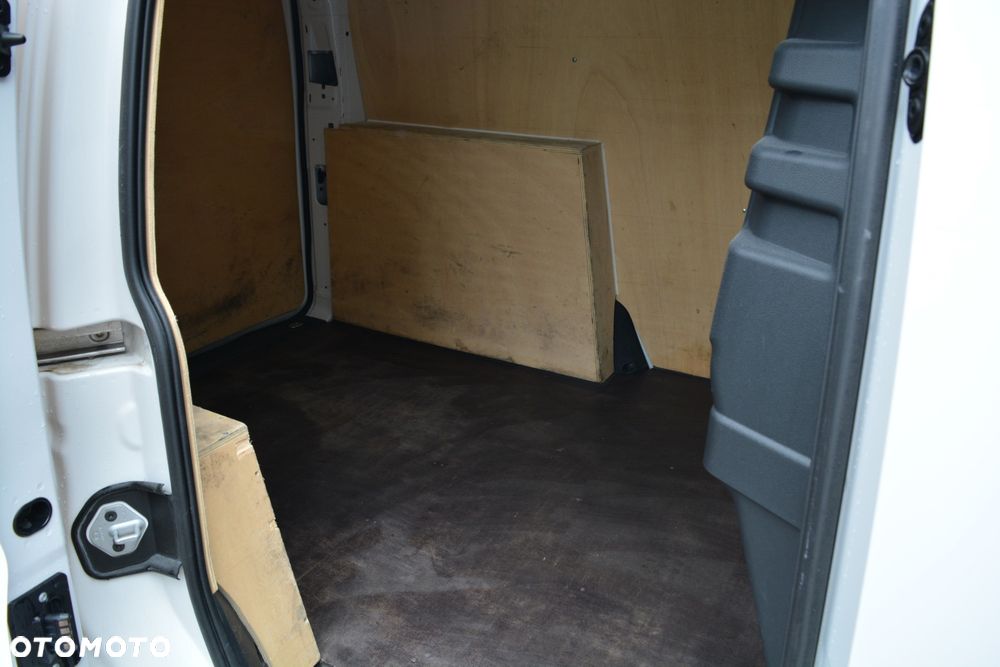 Volkswagen Caddy Standard - 19