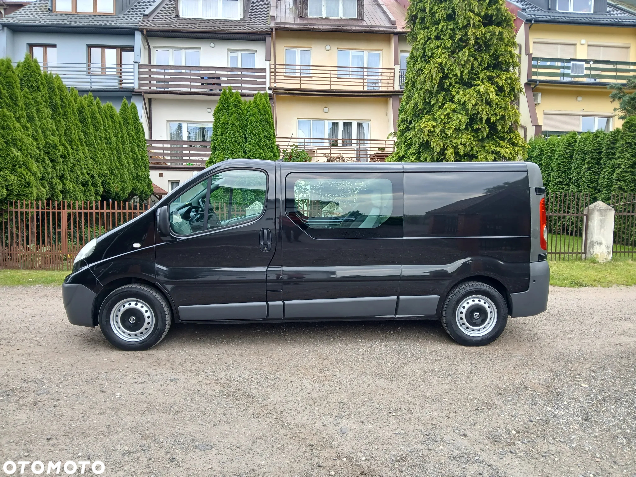 Renault Trafic - 2