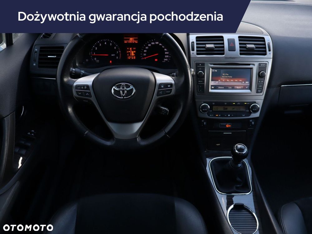 Toyota Avensis - 9