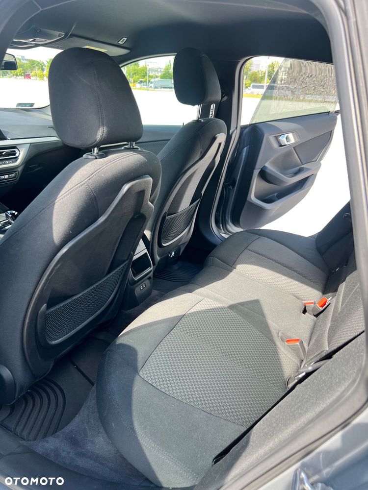 BMW Seria 2 220i - 16