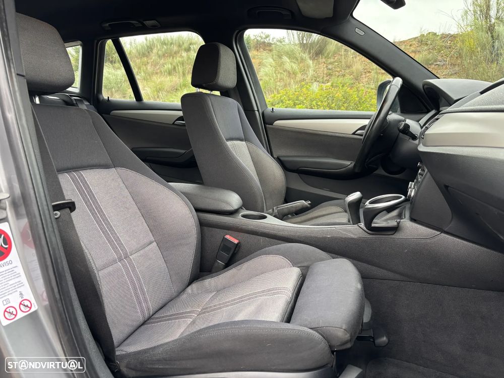 BMW X1 18 d sDrive - 17