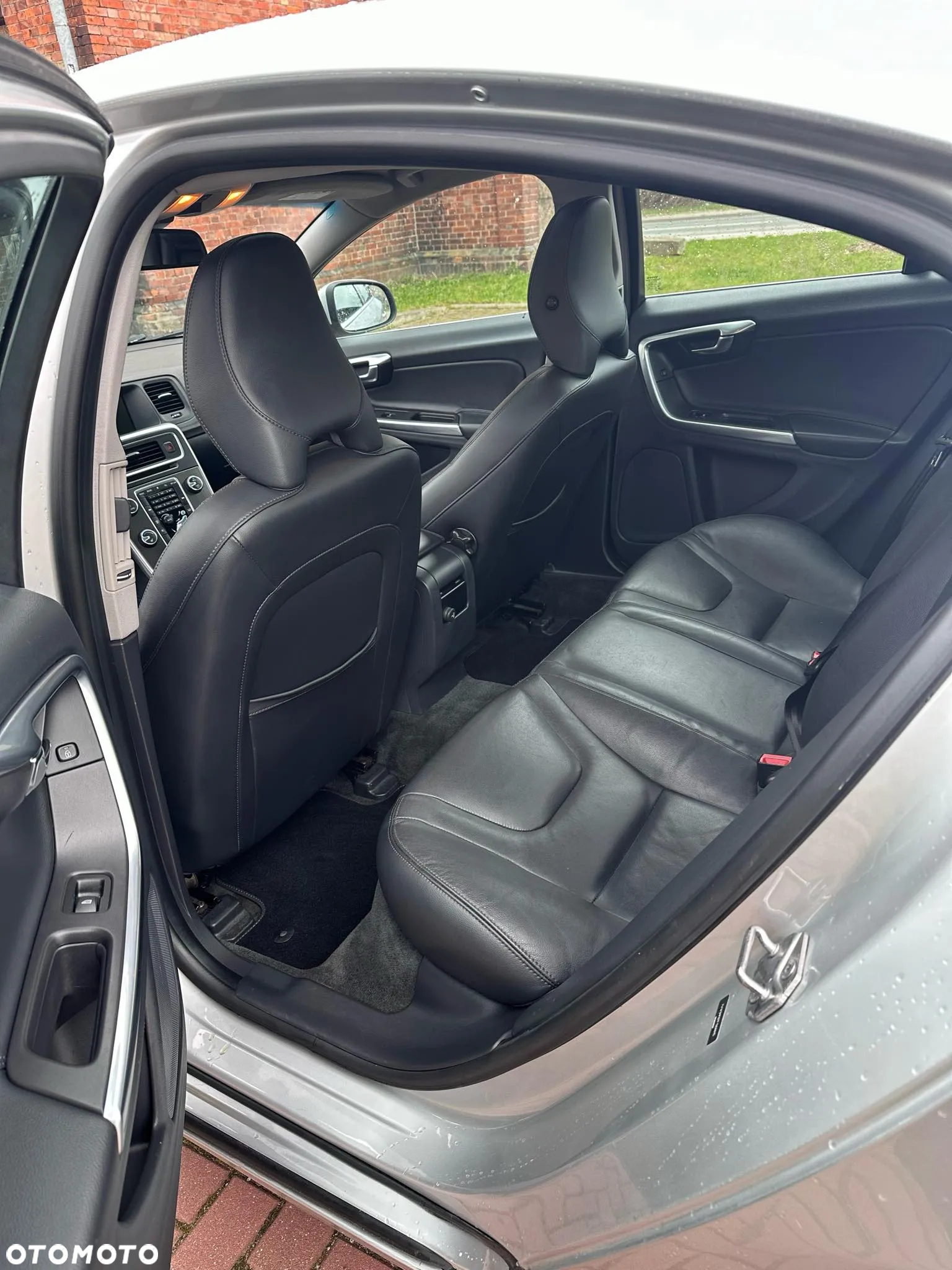Volvo S60 - 12