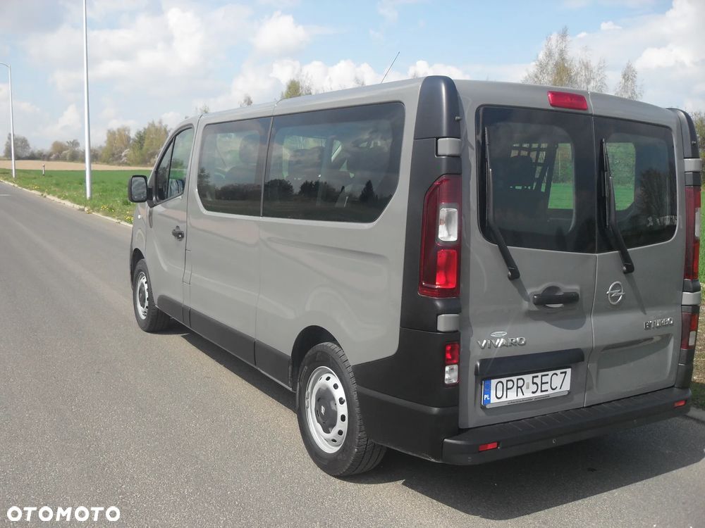 Opel Vivaro - 7