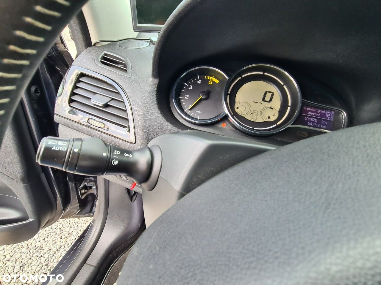 Renault Megane 1.5 dCi Bose EDC - 15