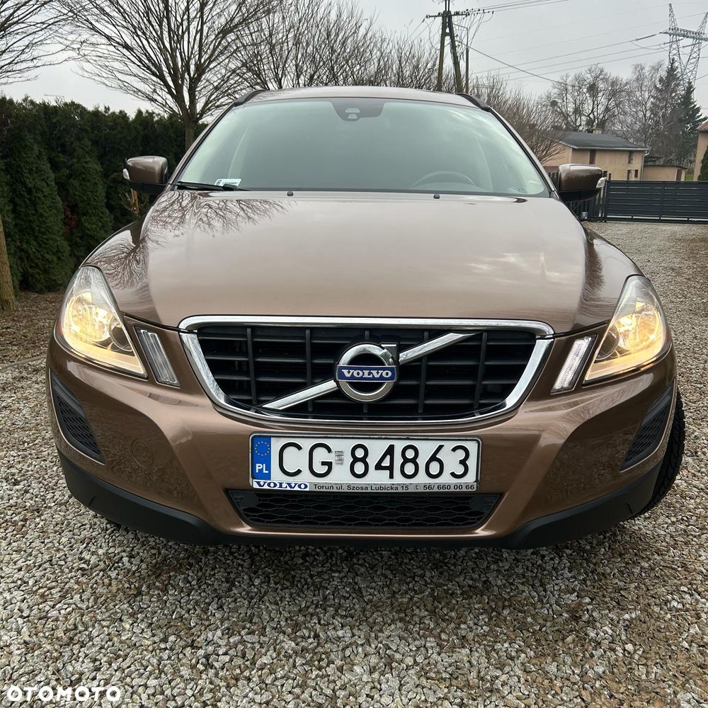 Volvo XC 60 D3 AWD Kinetic - 19