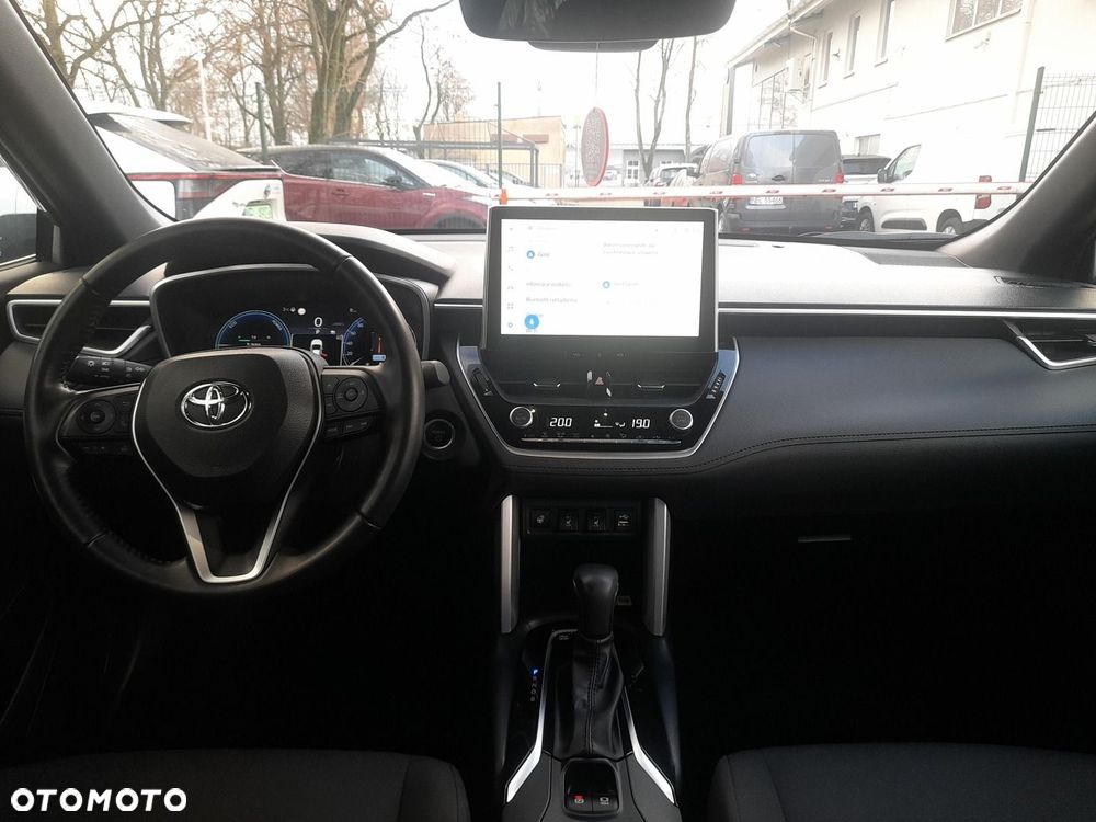 Toyota Corolla Cross - 4