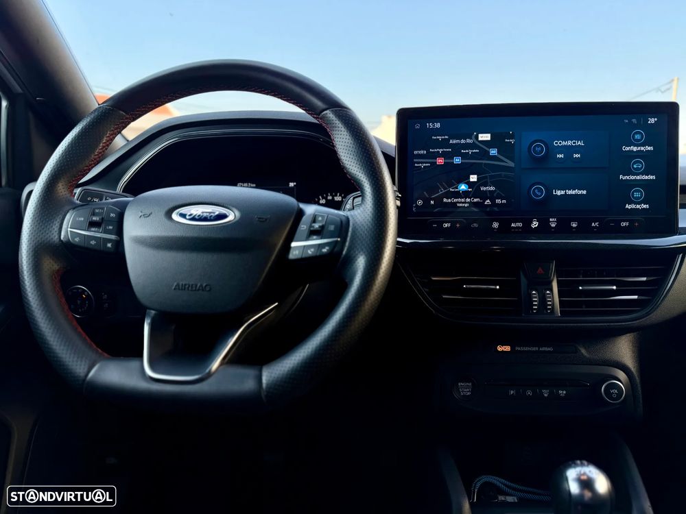 Ford Focus 1.0 EcoBoost MHEV ST-Line - 16