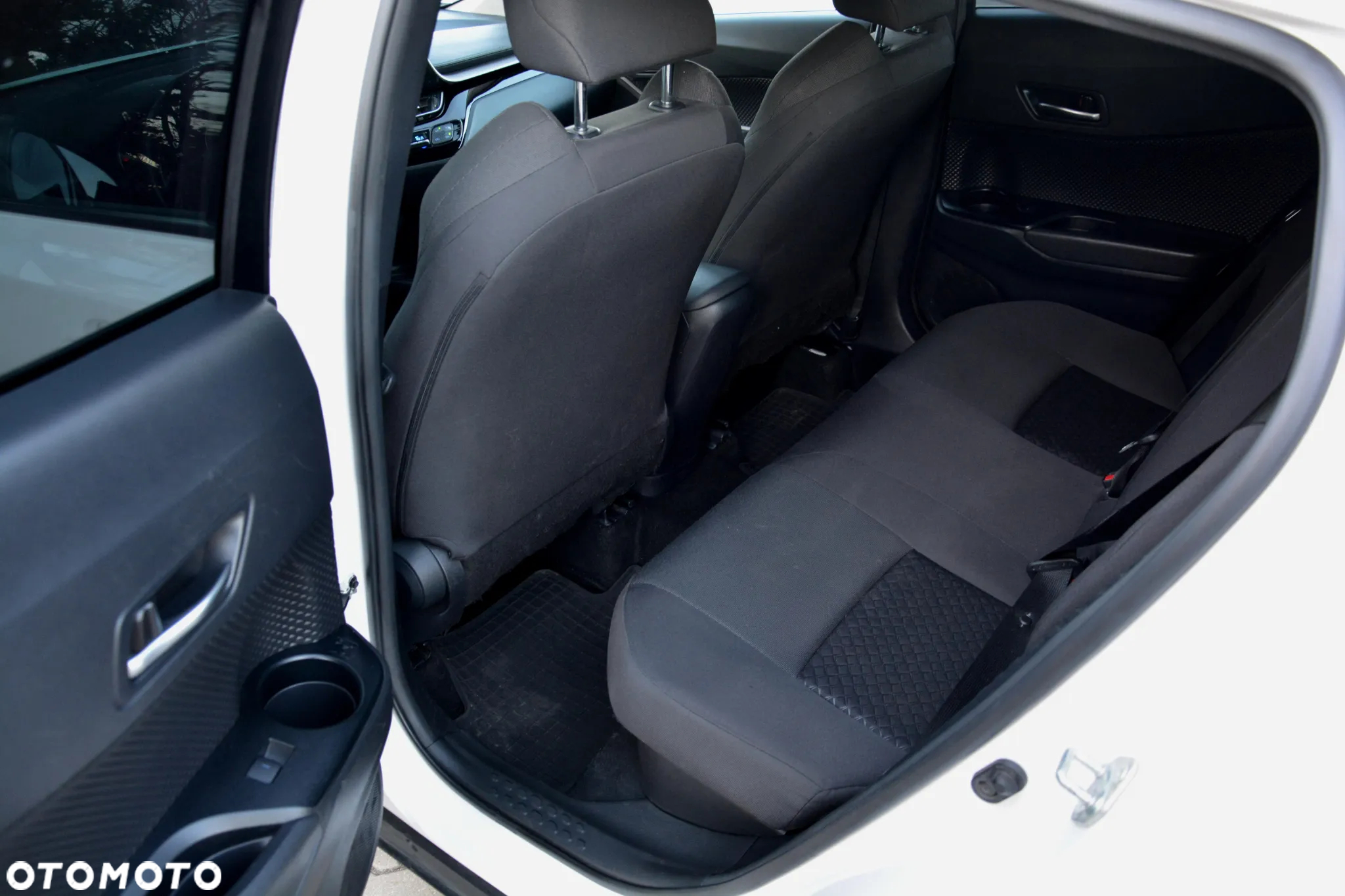 Toyota C-HR 1.8 Hybrid Comfort - 20