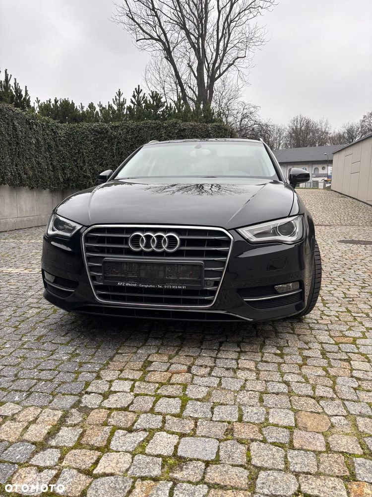 Audi A3 Sportback 2.0 TDI S tronic Ambiente - 9