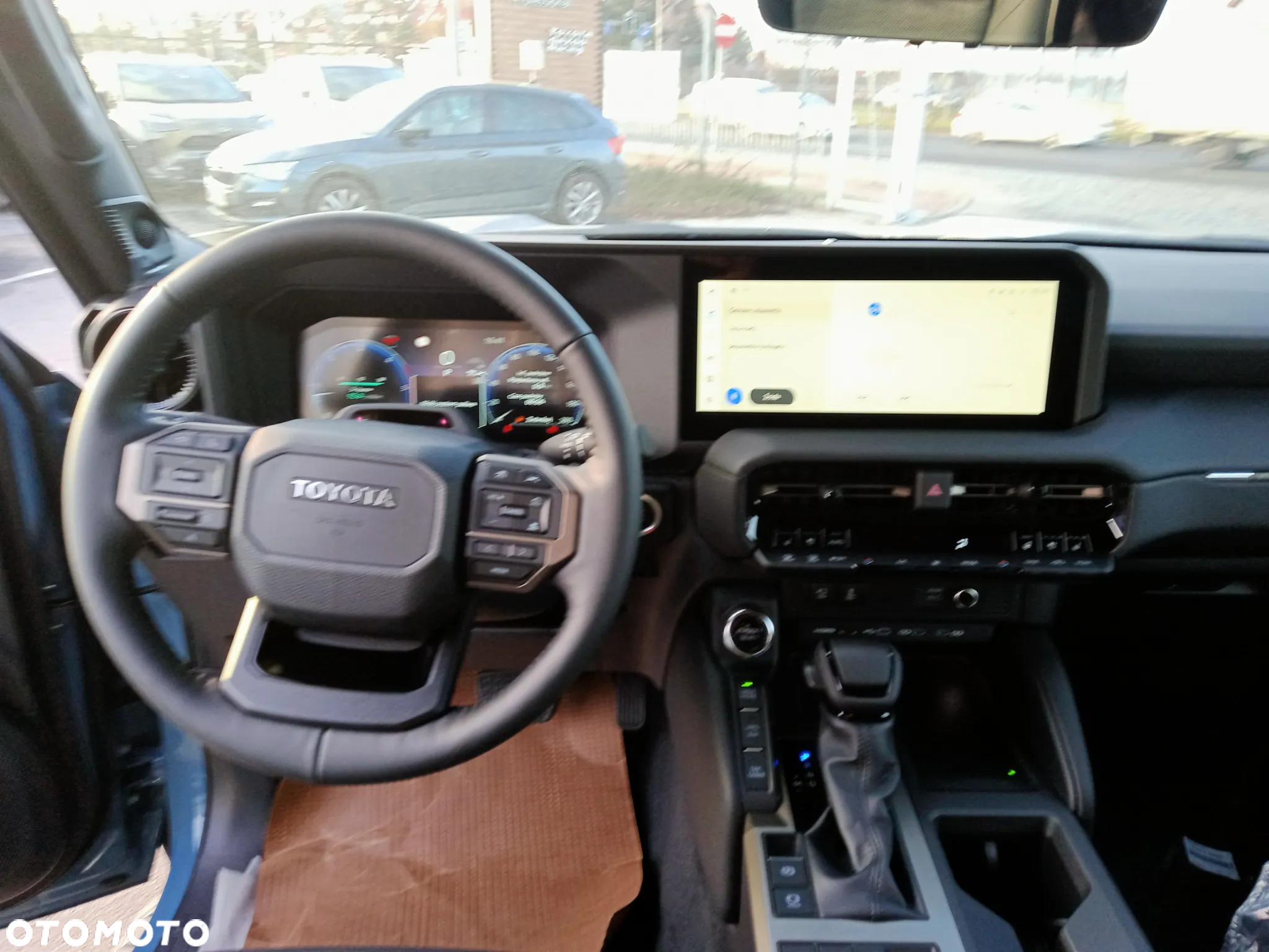 Toyota Land Cruiser - 12
