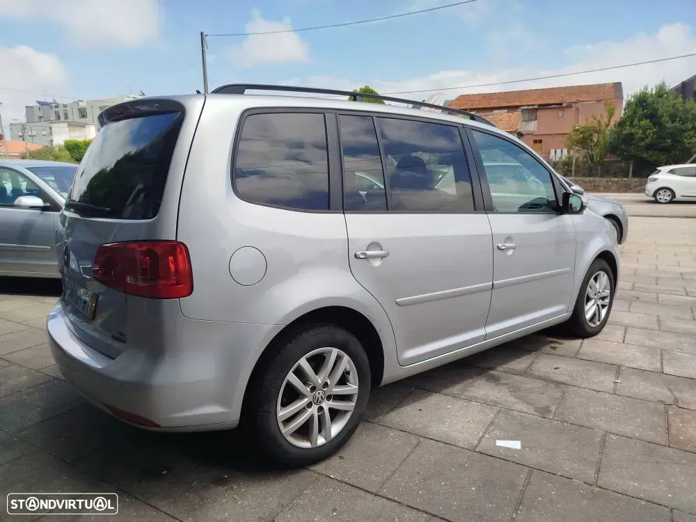 VW Touran 1.6 TDI Blue.Highline 7L - 11