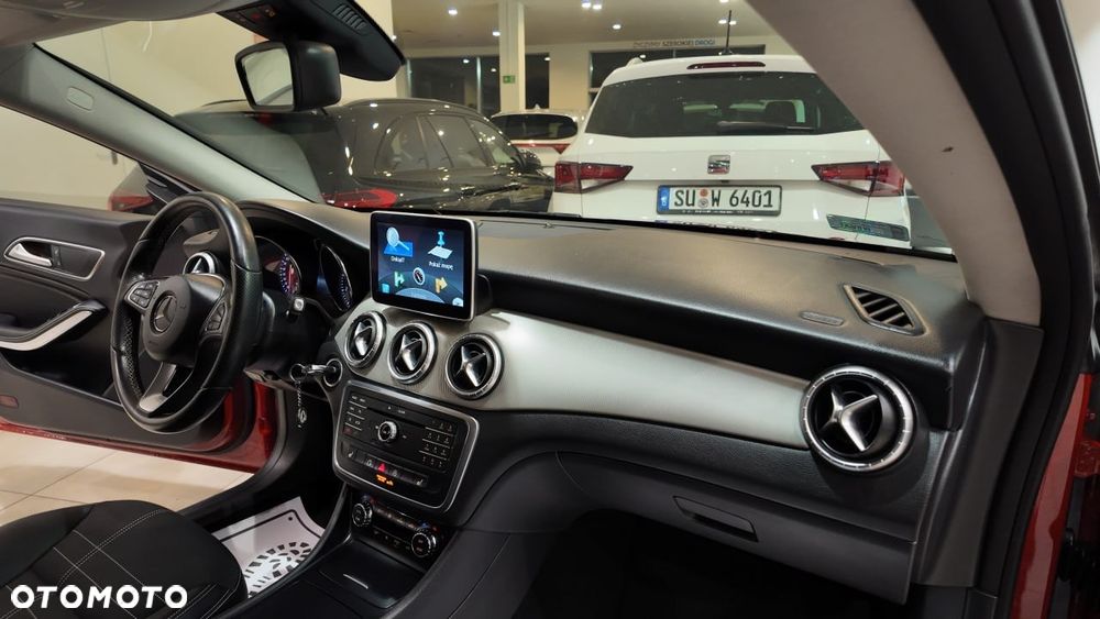 Mercedes-Benz CLA 250 4-Matic Sport - 36