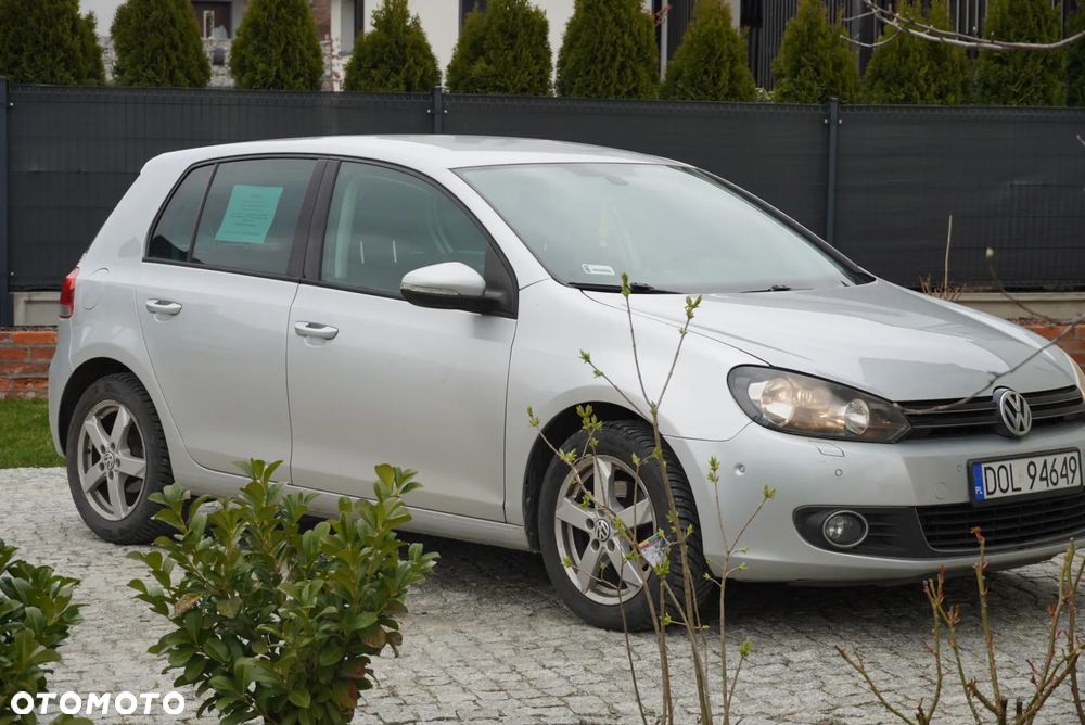 Volkswagen Golf 1.2 TSI BlueMotion Technology DSG Comfortline - 2