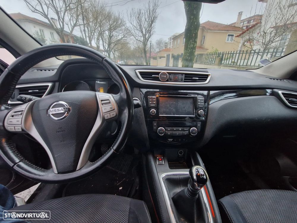 Nissan Qashqai 1.5 dCi N-Connecta - 4