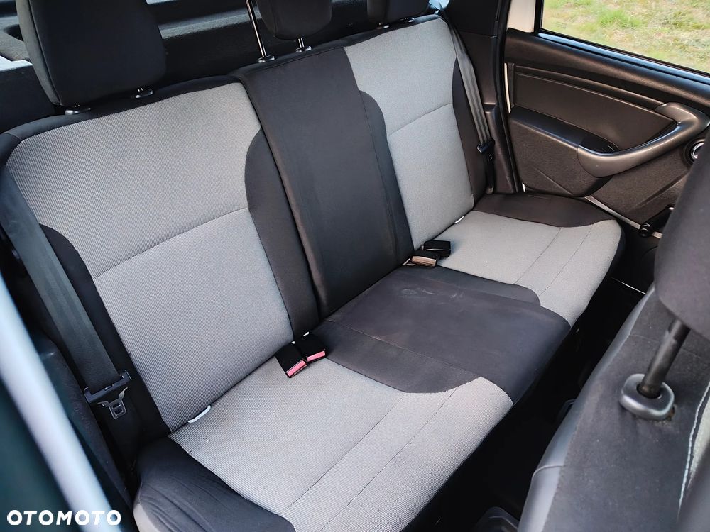 Dacia Duster 1.6 Ambiance 4x4 - 37