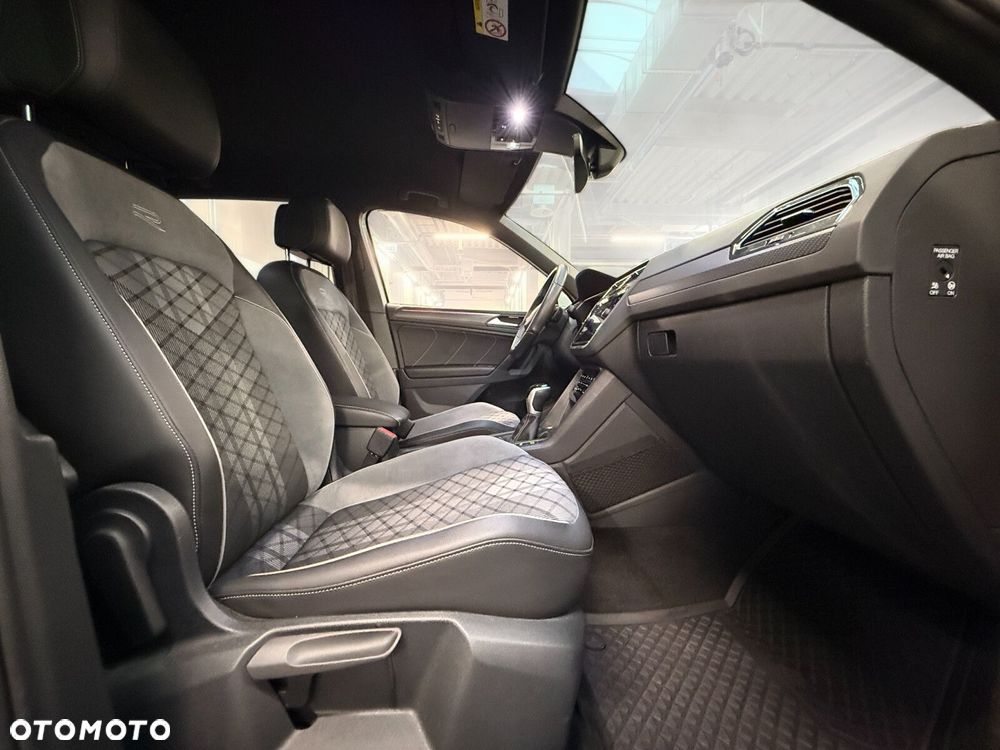 Volkswagen Tiguan 1.5 TSI EVO R-Line DSG - 24