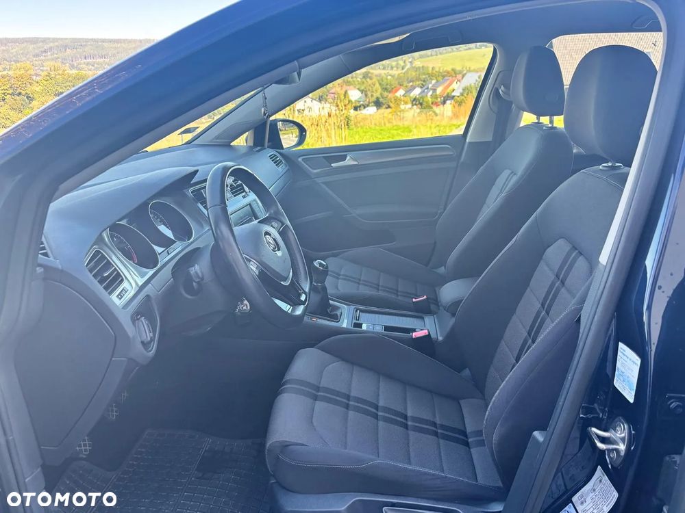 Volkswagen Golf VII 1.6 TDI BlueMotion Trendline - 9