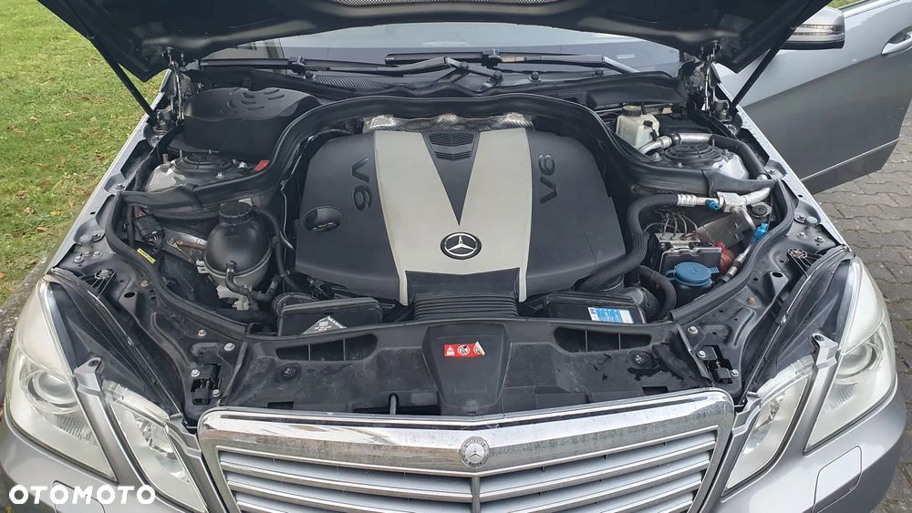 Mercedes-Benz Klasa E 300 BlueTEC 7G-TRONIC Elegance - 22