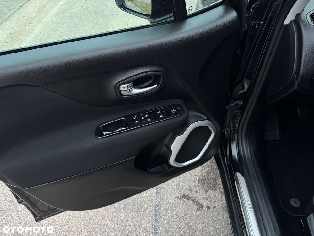 Jeep Renegade 2.0 MultiJet Active Drive Longitude - 25