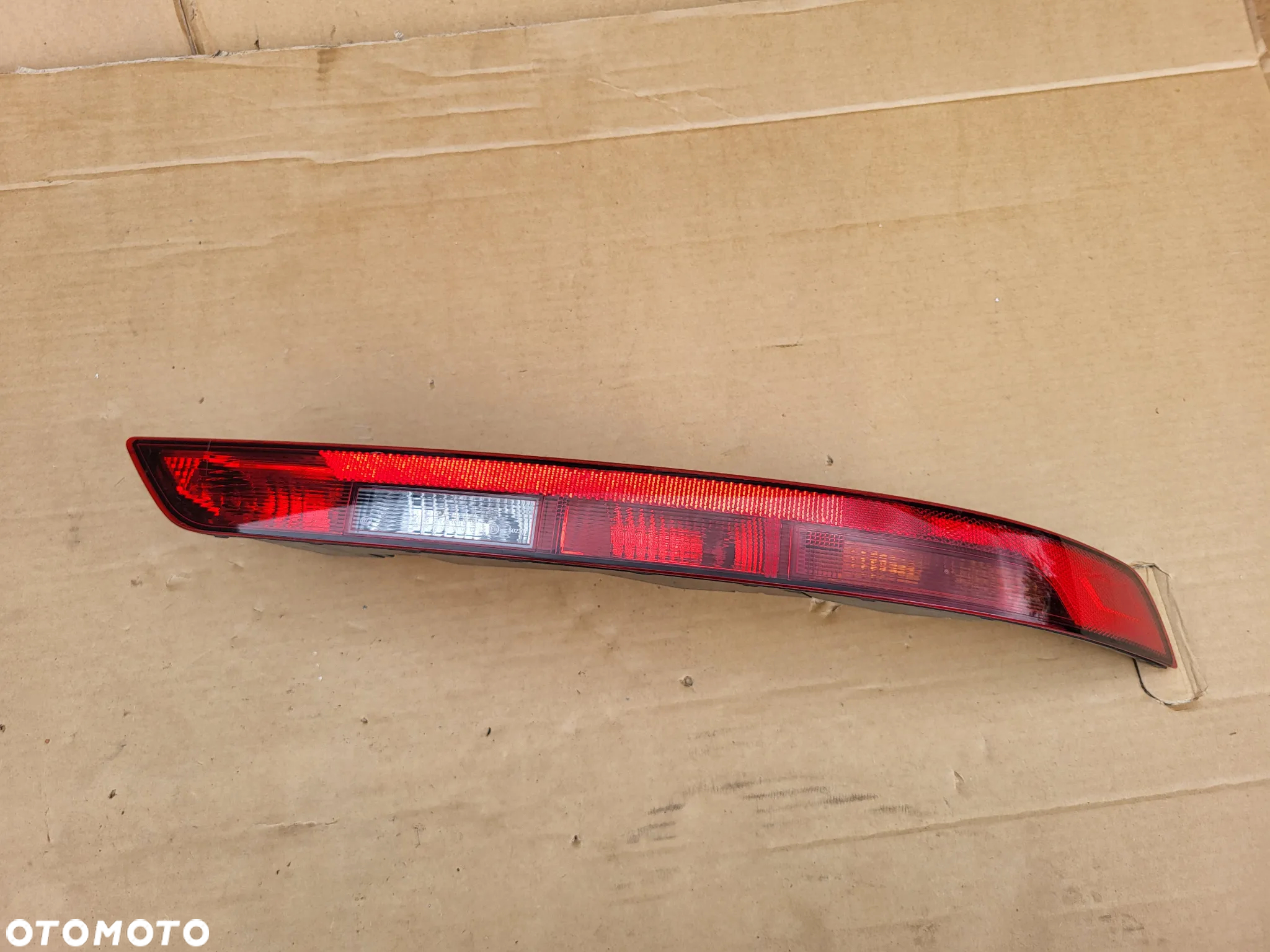 LAMPA TYL W ZDERZAK AUDI Q5 II 80A945070B 80A945069B - 34