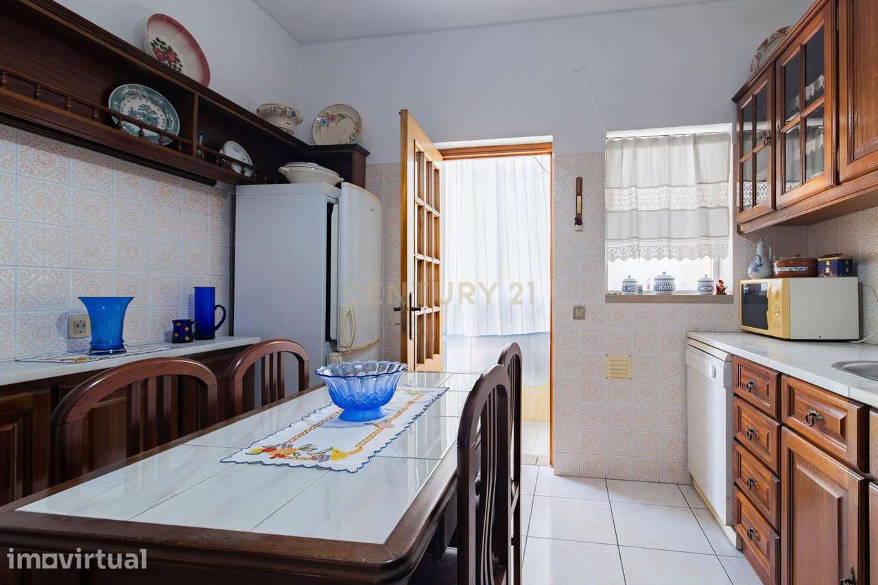 Apartamento T3 em MARINHA GRANDE - Grande imagem: 5/18