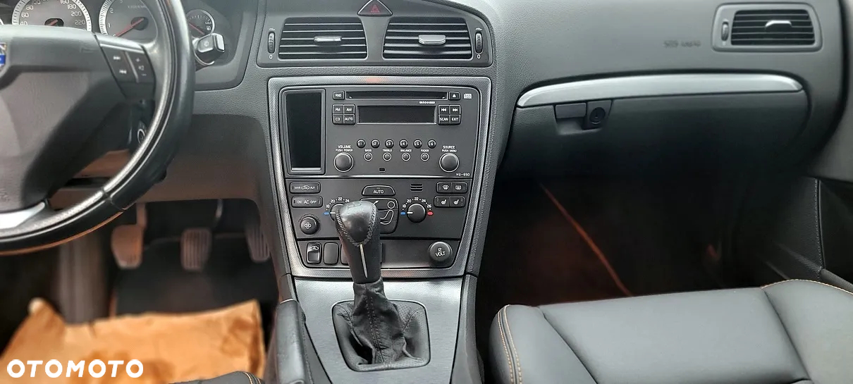 Volvo S60 - 15