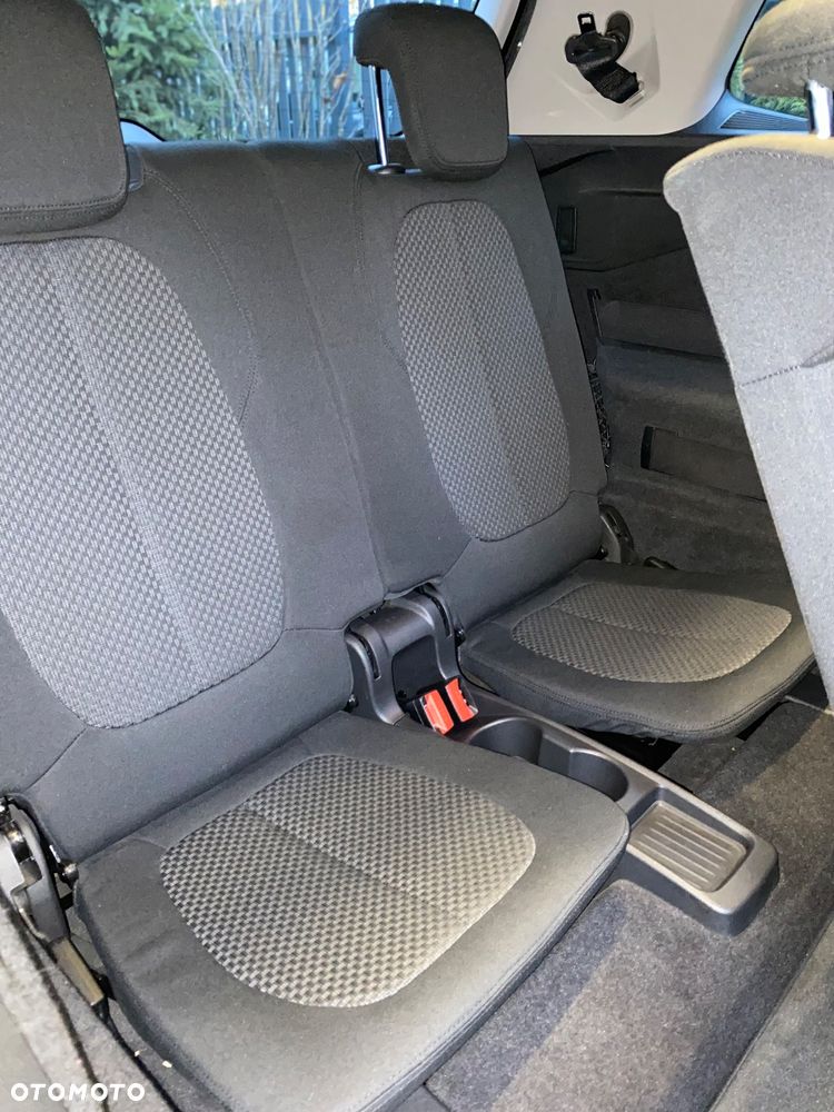 BMW Seria 2 Gran Tourer [F46] 15-18 - 31