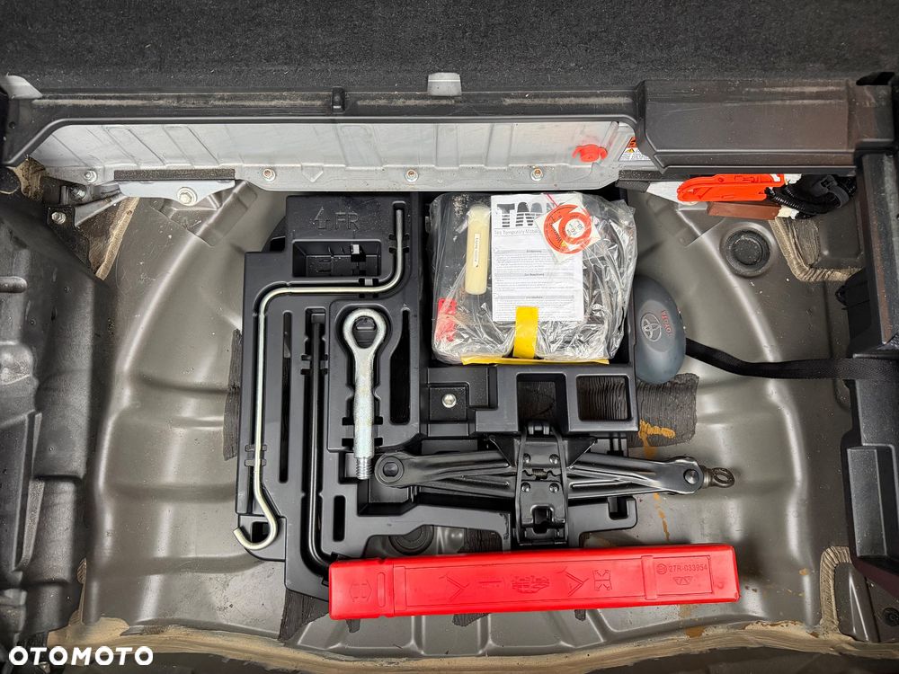 Lexus CT 200h Prestige - 26