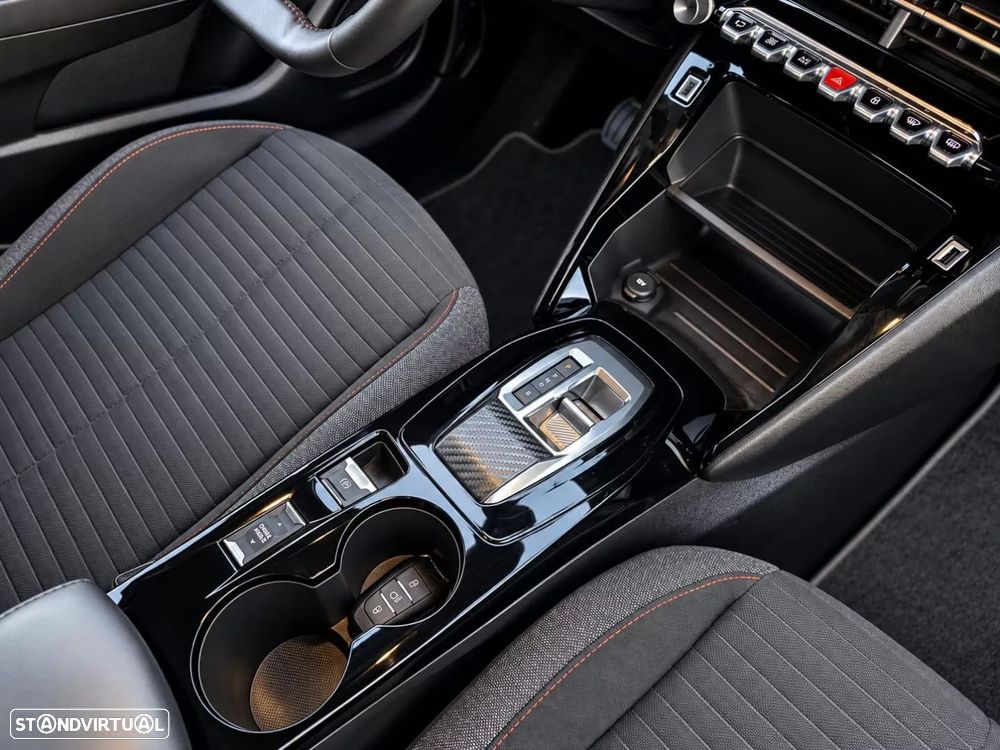 Peugeot e-208 50 kWh Active Pack — fotografia 40