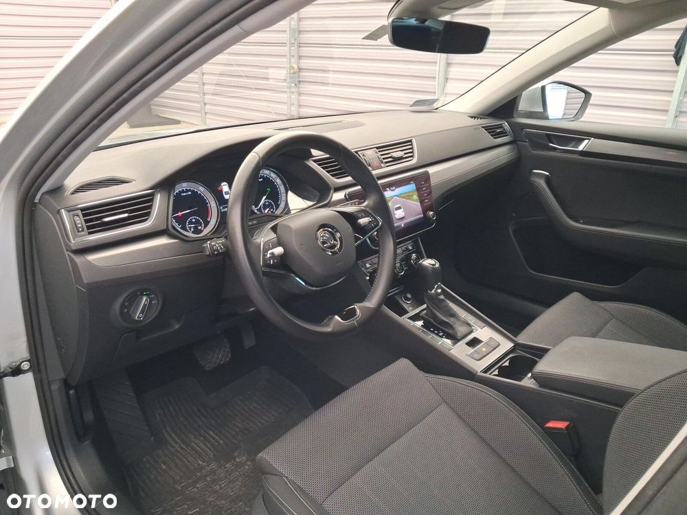 Skoda Superb - 8