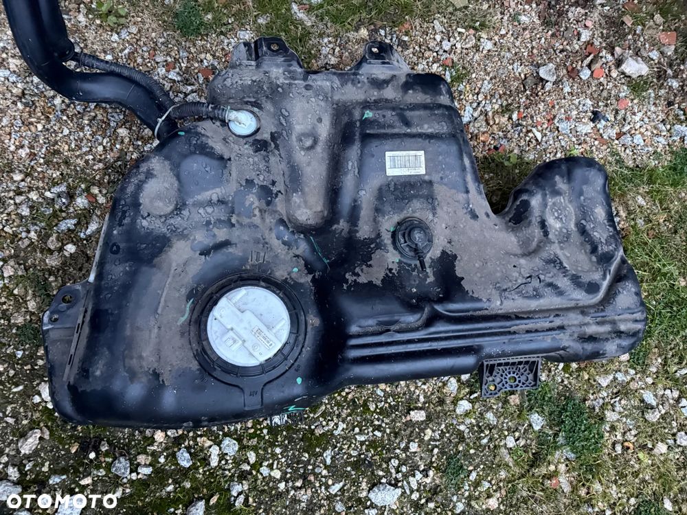 RENAULT CAPTUR I CLIO IV 0.9 TCE POMPA PALIWA 170114543R - 1